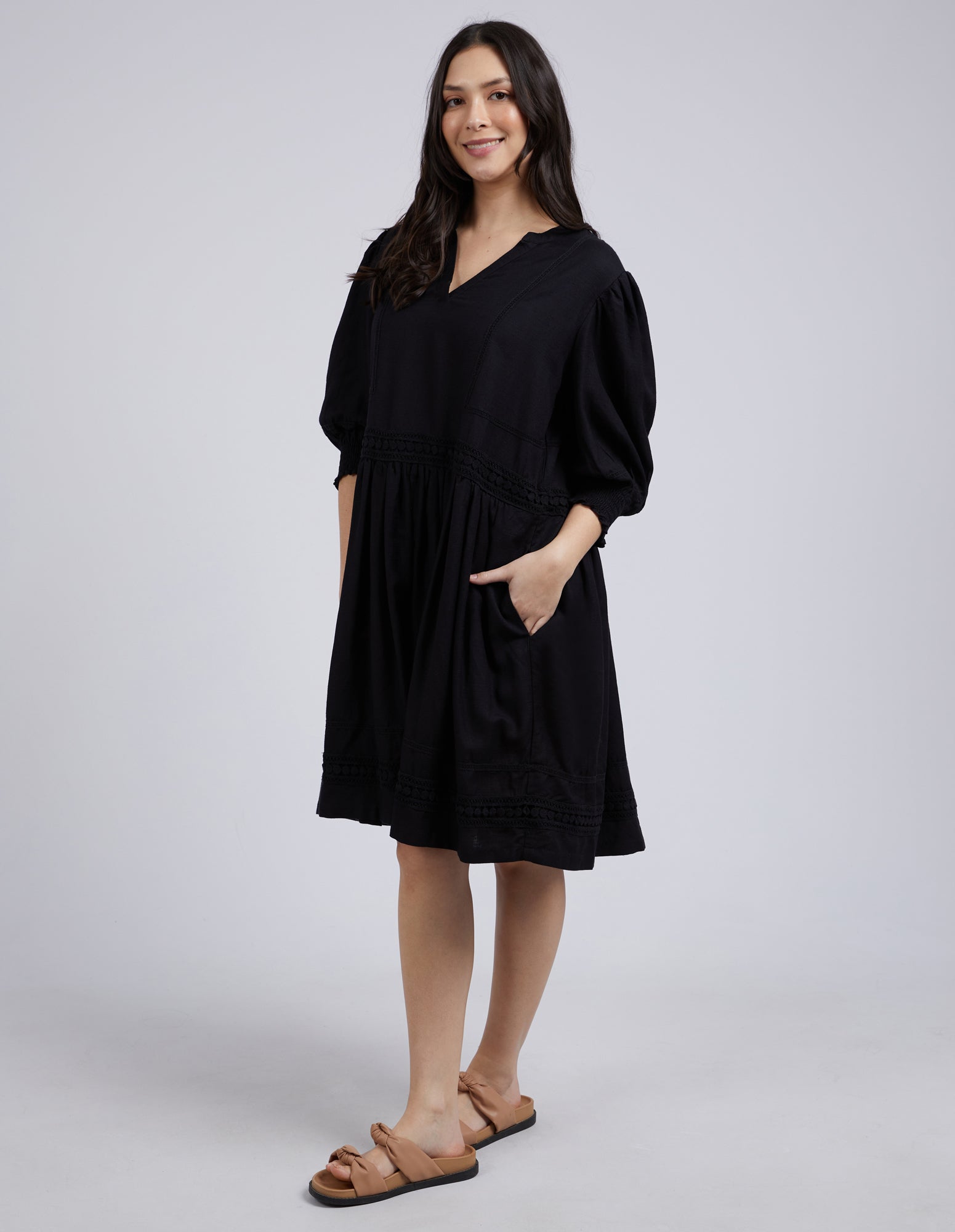 Elm Market Dress - Black