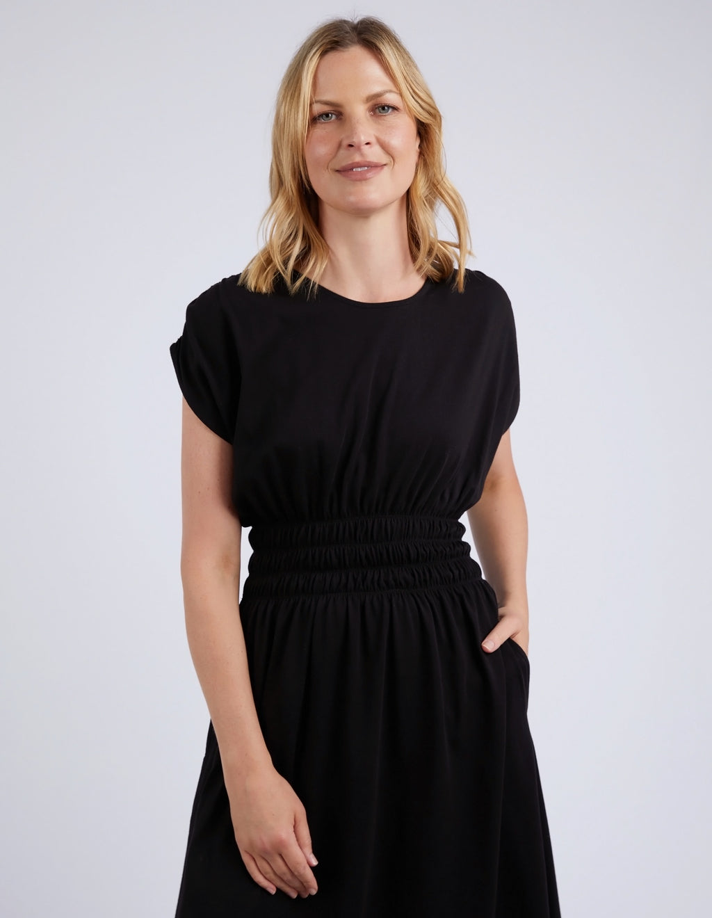 Elm Nelle Midi Dress - Black