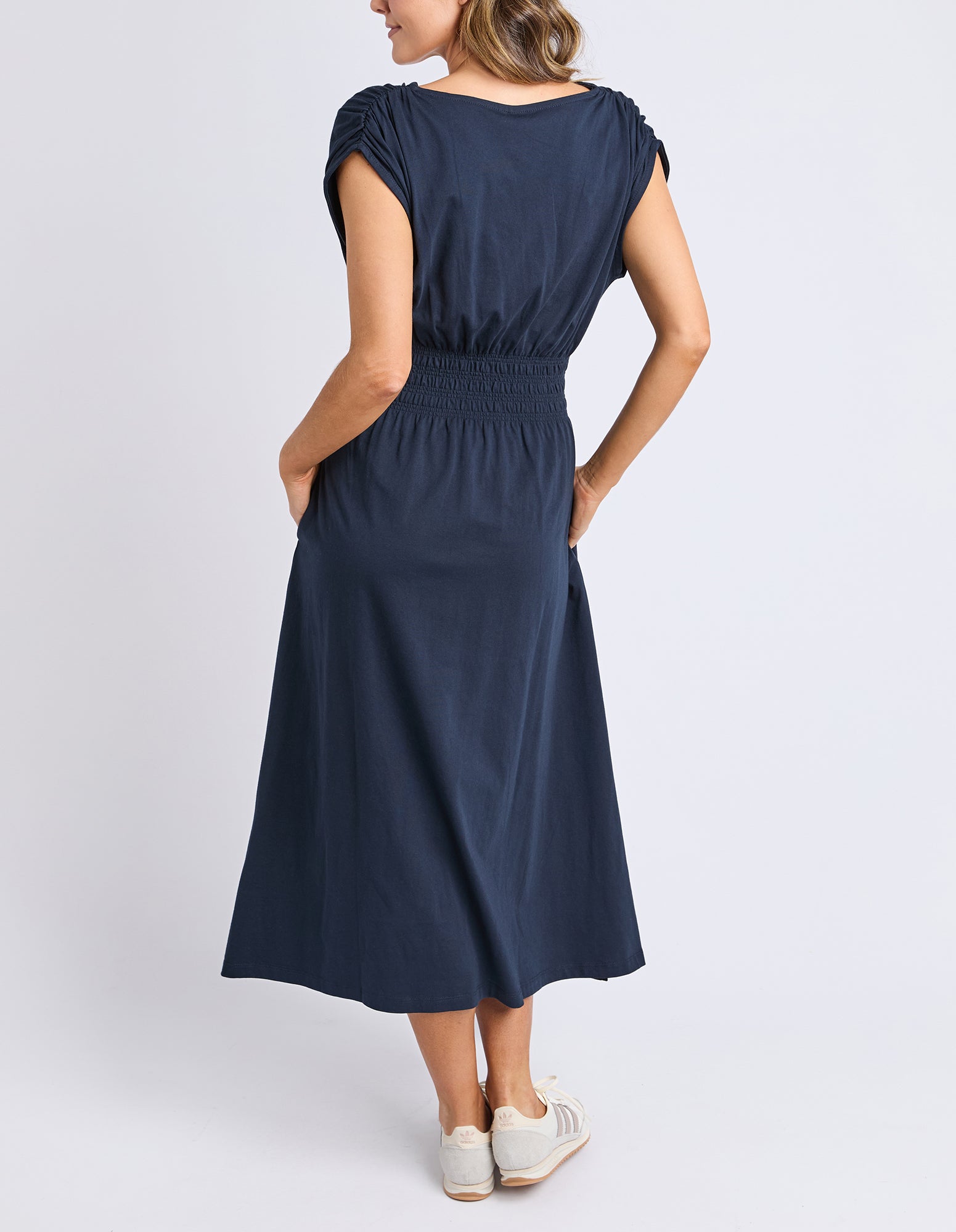 Elm Nelle Midi Dress - Navy