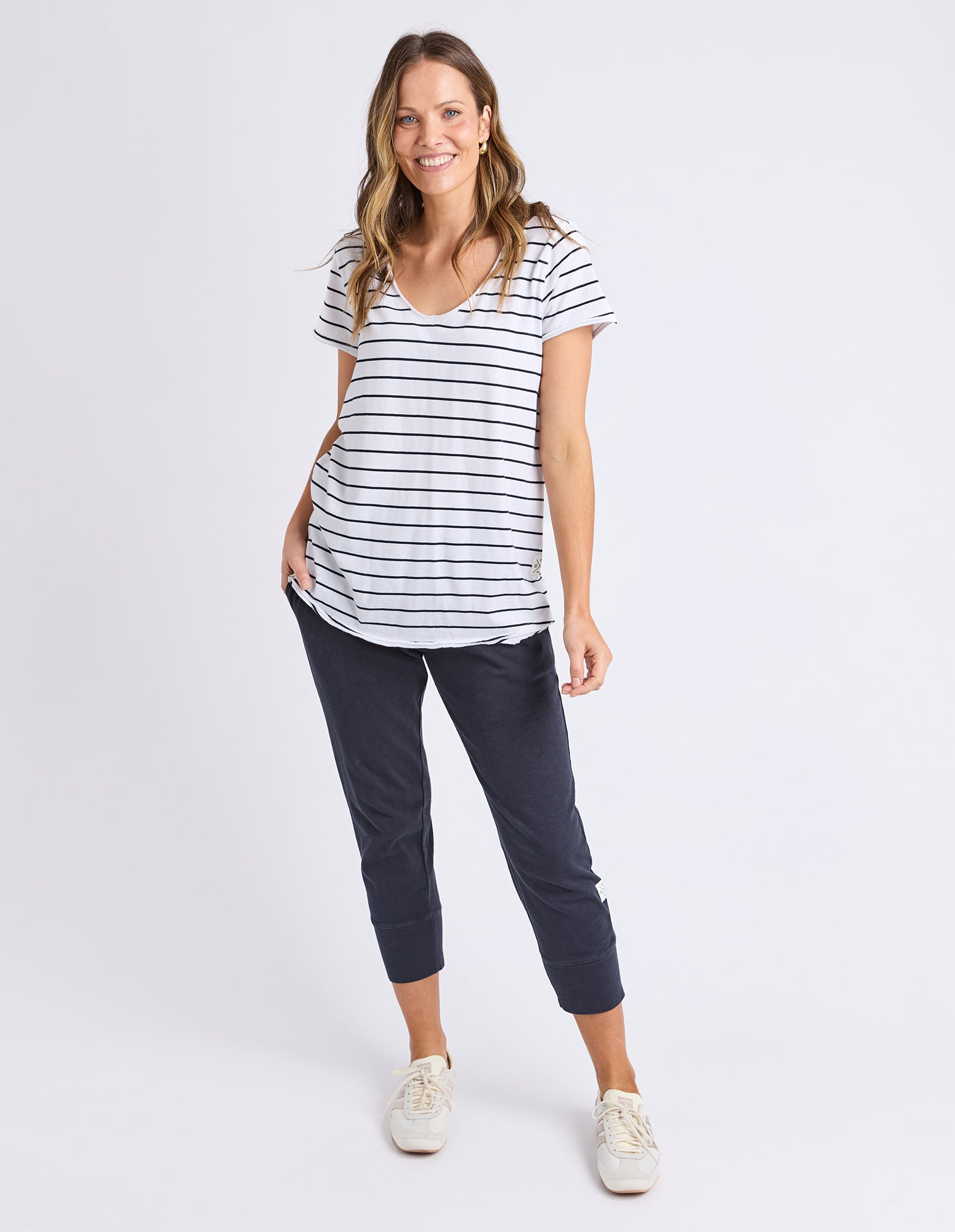 Elm Pima Vee Tee - White/Navy Stripe