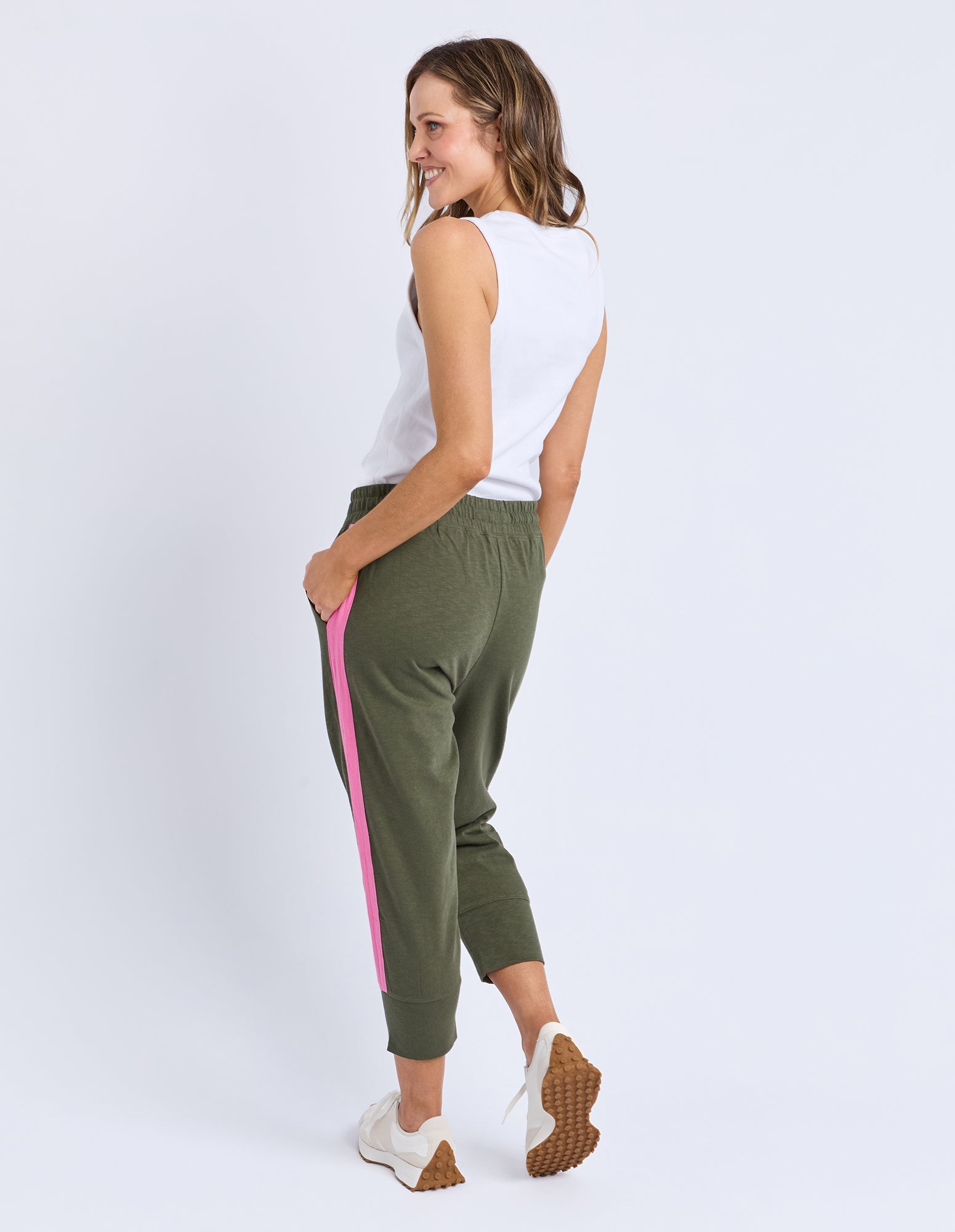 Elm Brunch Pant with Side Tape - Clover