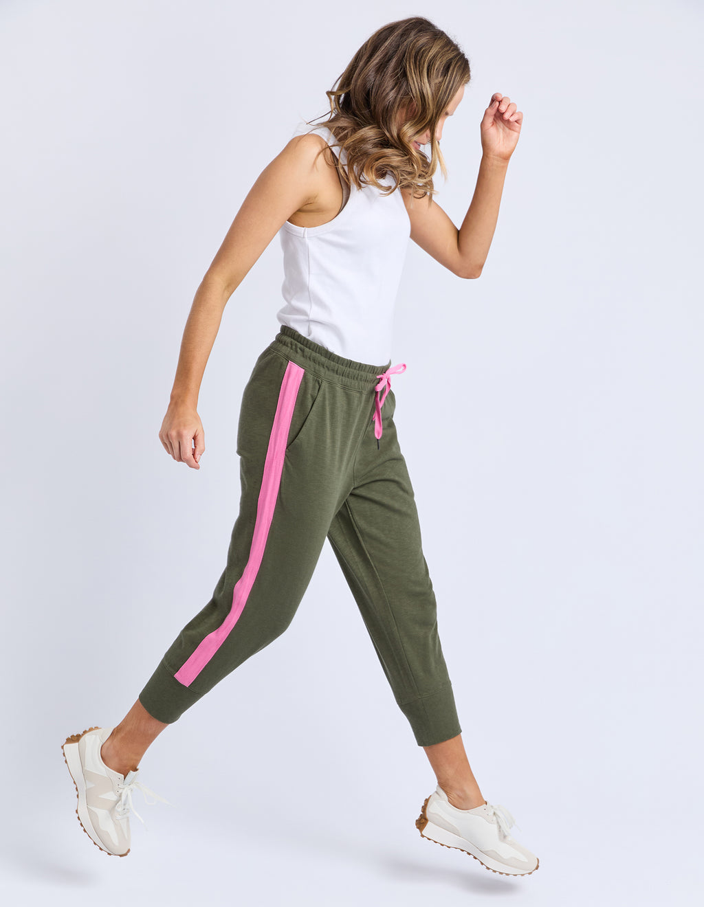 Elm Brunch Pant with Side Tape - Clover