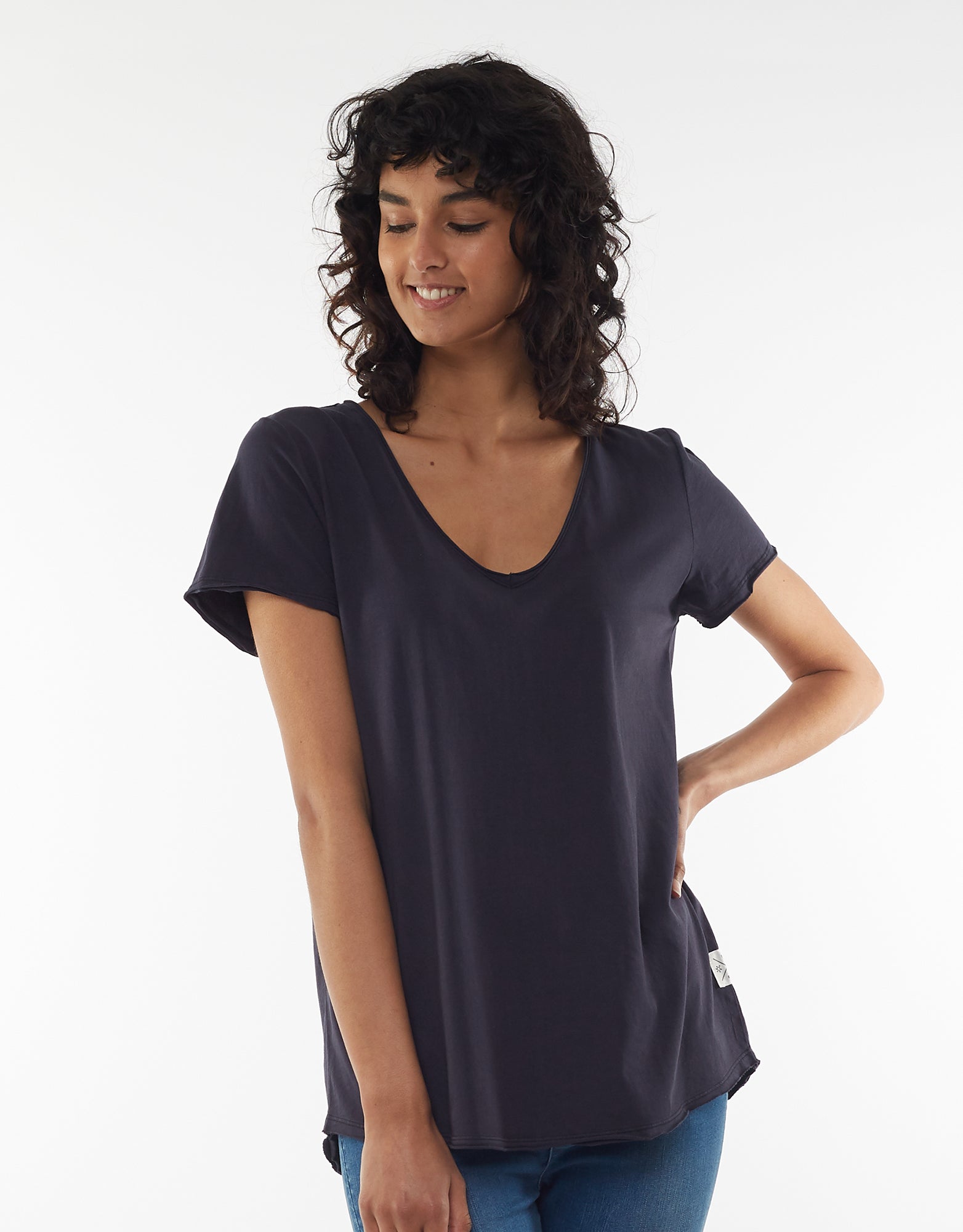 Elm Vee Tee - Navy