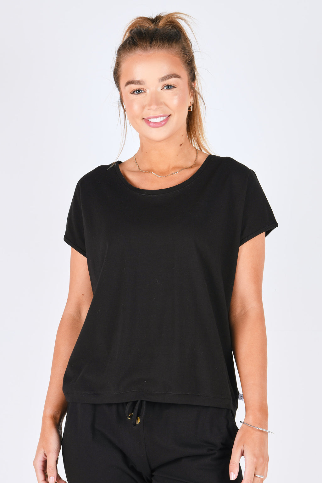 One Ten Willow Shell Tee - Black